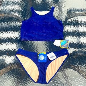 Valentina Midi Bikini Top & Bottom from Fabletics size Large